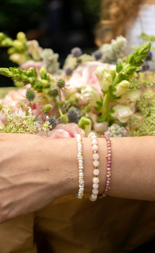 "PEARLS OF WISDOM" ARMBAND